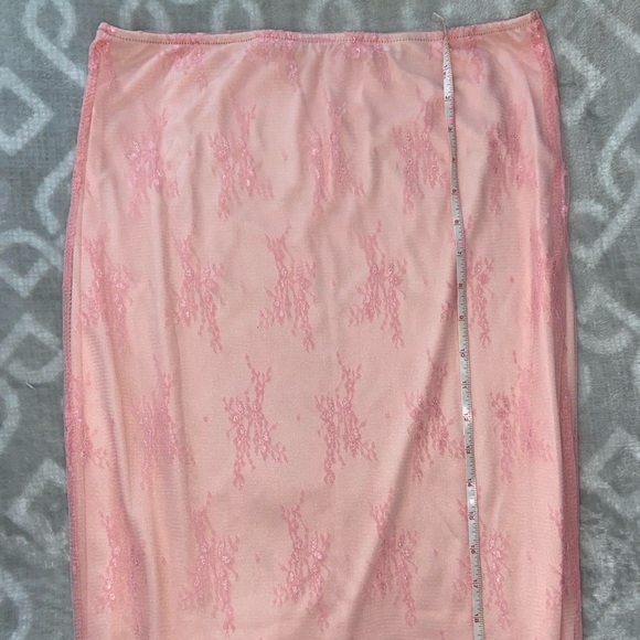 Women’s Going Out Strapless Bodycon Set - Picture 8 of 9